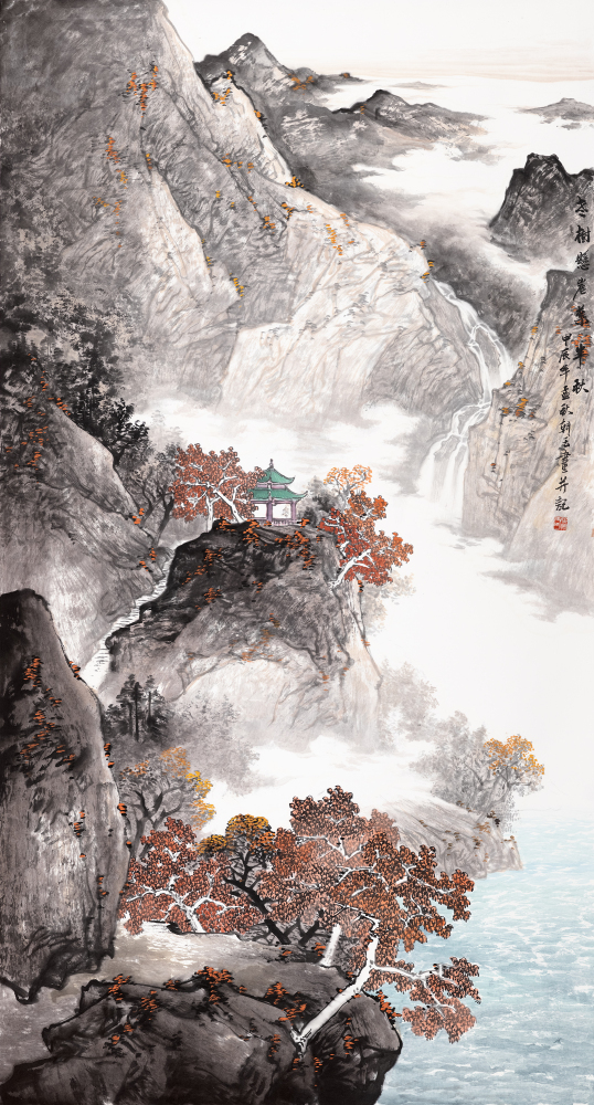 老树悬崖叶半秋