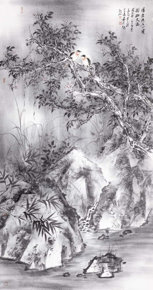 清泉溪石上