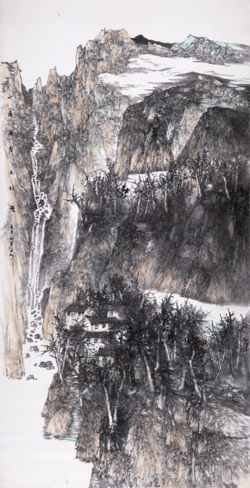 山瀑无声玉虹悬